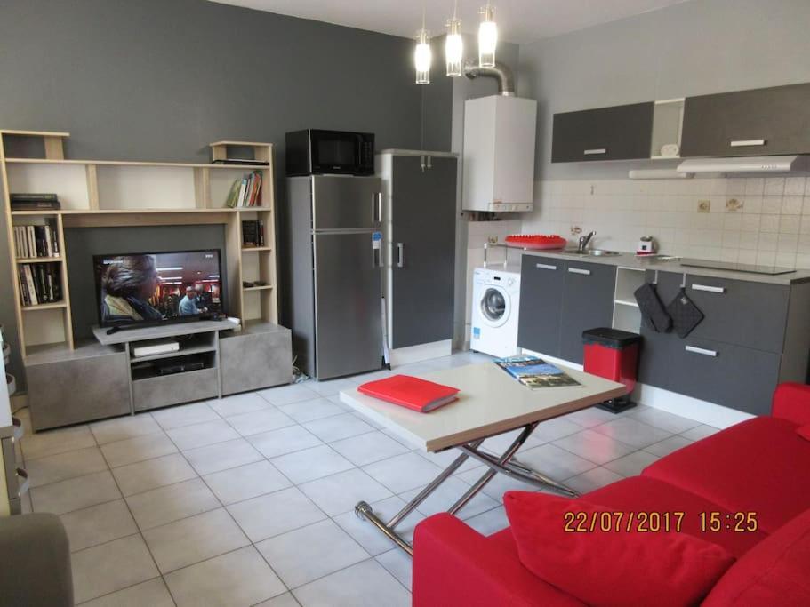 T2 Centre Ville, Wifi, Parking Beziers Exterior photo
